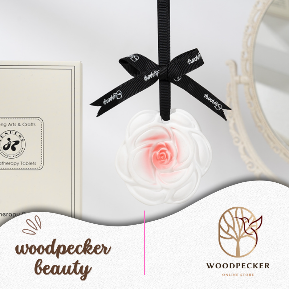 Blooming Aromatherapy Pendant Collection Woodpecker Beauty