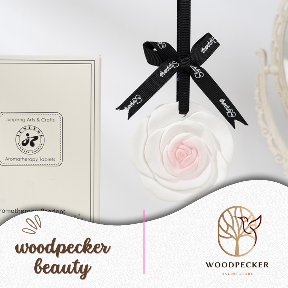 Blooming Aromatherapy Pendant Collection Woodpecker Beauty