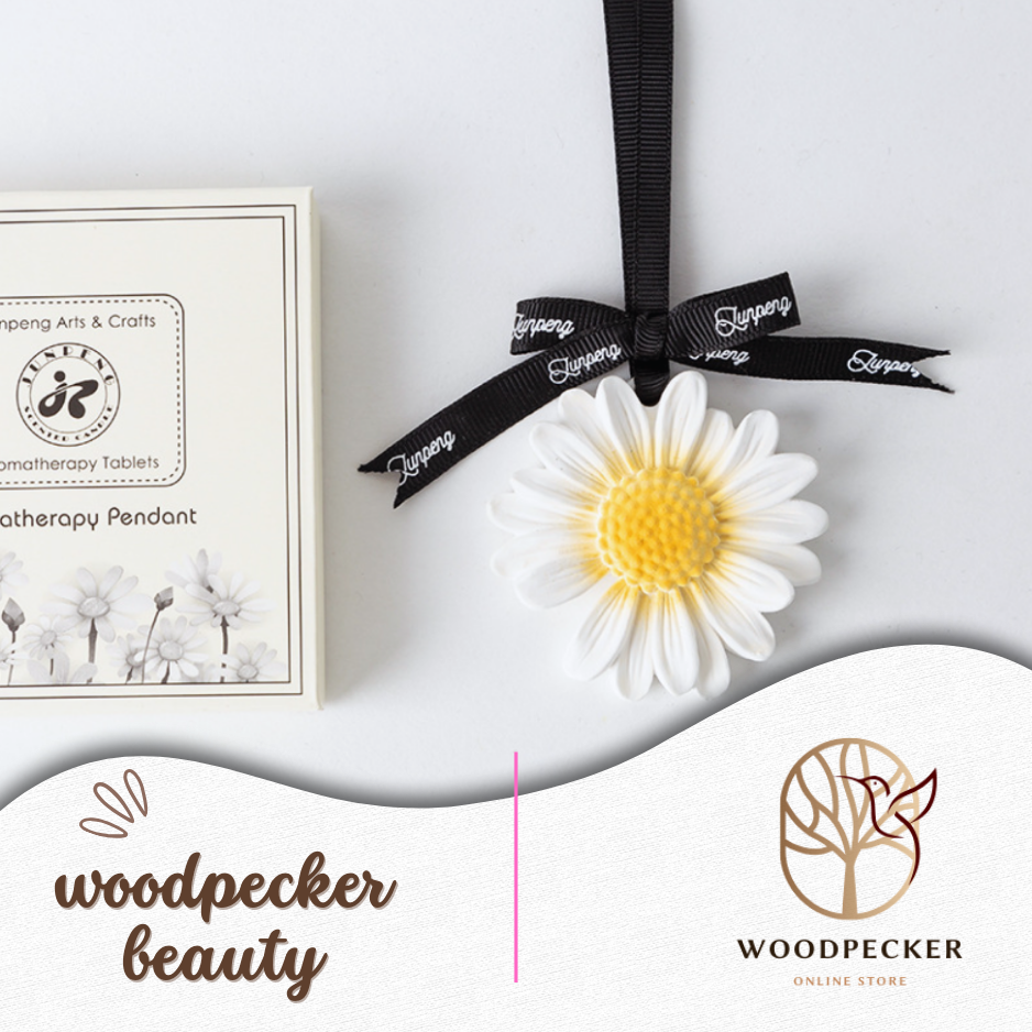 Blooming Aromatherapy Pendant Collection Woodpecker Beauty