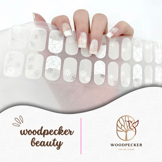 Woodpecker |Christmas Winter White Snow Nails