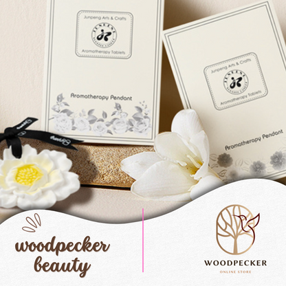 Blooming Aromatherapy Pendant Collection Woodpecker Beauty