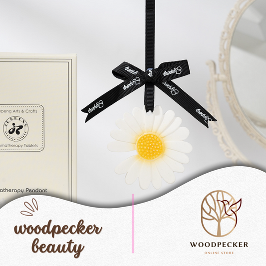 Blooming Aromatherapy Pendant Collection Woodpecker Beauty