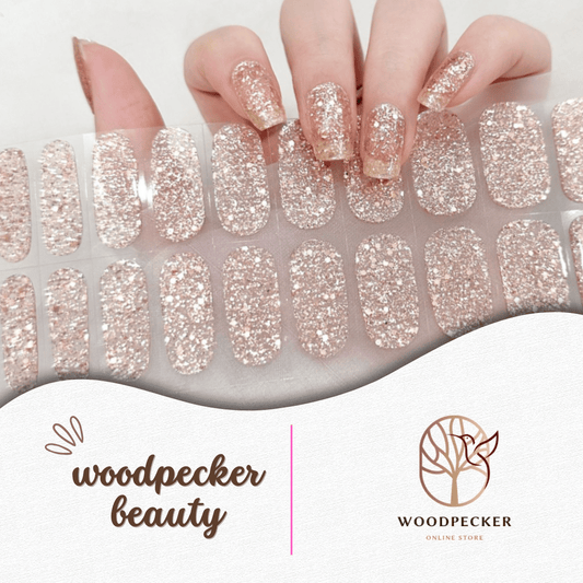 Full-coverage champagne gold glitter nail stickers for a soft, luxurious sparkle effect.

