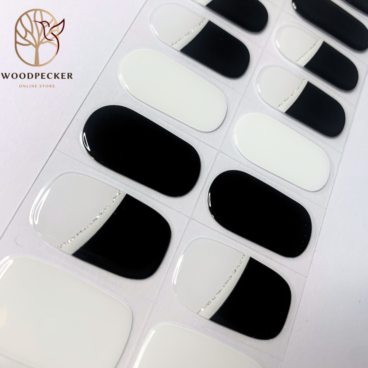 Woodpecker|Black & White Contrast Nail Stickers